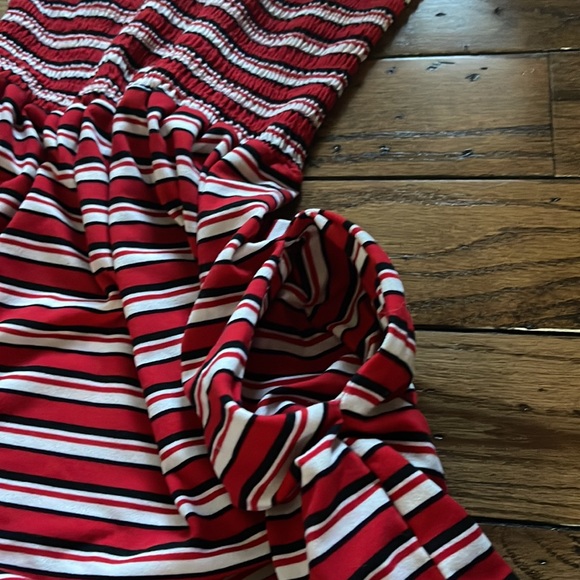 Bluenotes size S red white and black striped mini dress with pockets - Picture 3 of 4